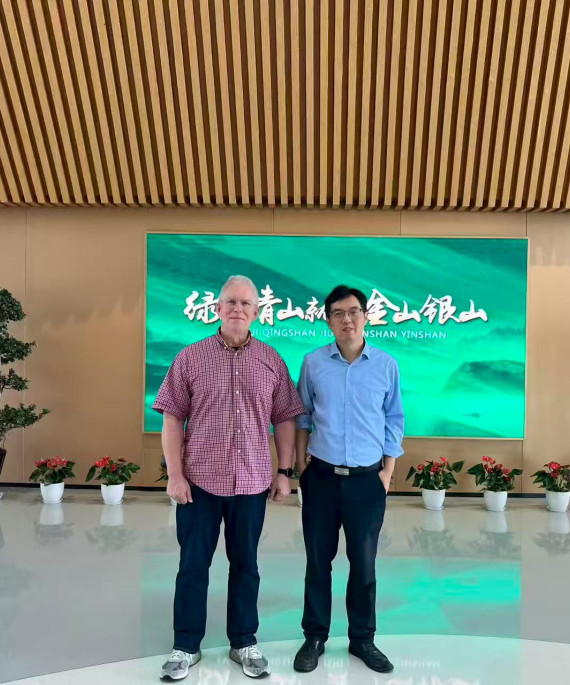 Professor Chris Zirckle visiting China