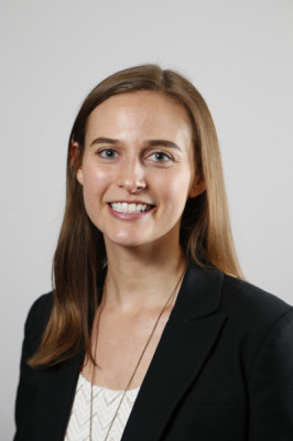 Rebecca Dore headshot